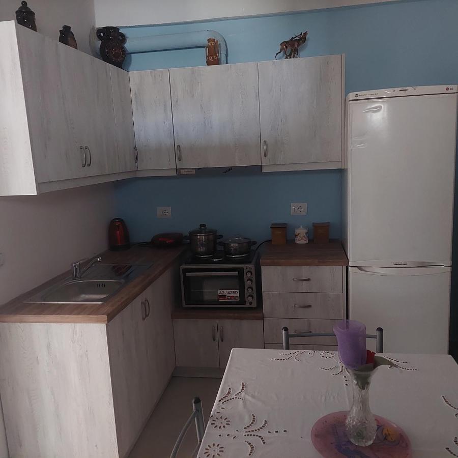 Apartment Central Condos Sarande