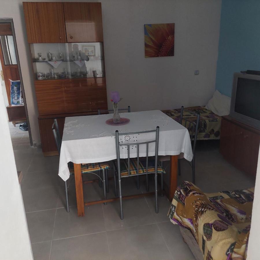 Central Condos Sarande